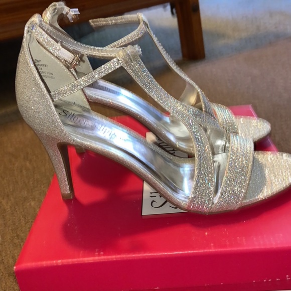 Sliver heels!!! - Picture 2 of 4